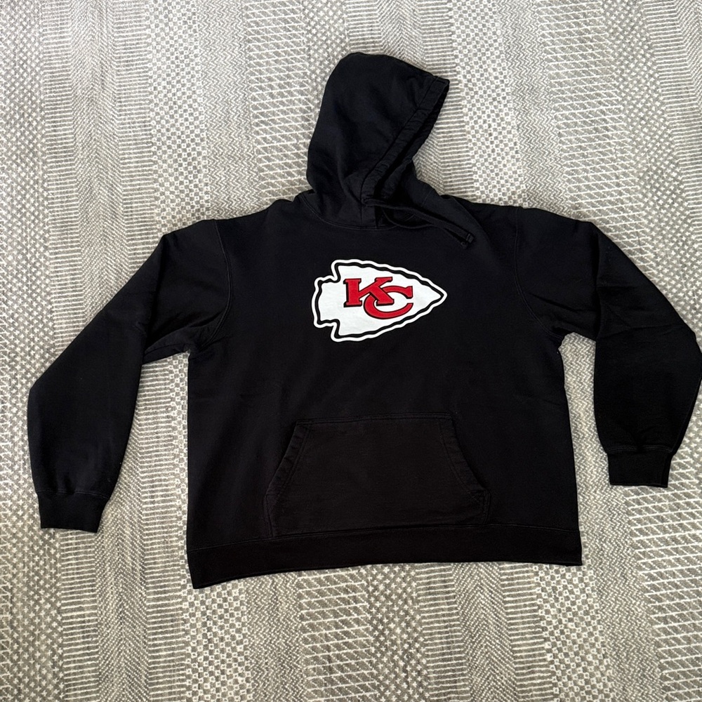 Fanatics Black Kansas City Chiefs Men’s Hoodie with Red and White Logo